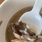 ㅅㅂ 나 방금 고긴줄 알고 <b>버섯</b> 씹을뻔함