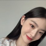 윤<b>세은</b> 화장 연하게 하니까 다르게 예쁘다
