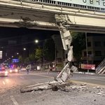 크레인 화물차 육교 충돌 파손…긴급 안전 진단