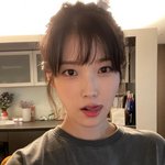 새벽에 아이유노래 반응 좋다고 <b>난리</b>났었는데
