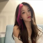 근데 <b>예지</b>는 비주얼멤이었어도 큰문제 없었을 미모 아니냐 ㄹㅇ