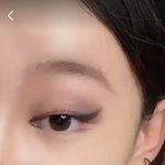 제니 닮지 않음???