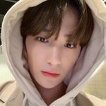 [더보이즈] 재현이 후드티 정보 아는사람..