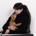 <b>세훈</b> 새로운 강아지 키움?