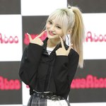 [모두드루와] 오늘자 데뷔 쇼케이스하는 여돌