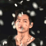뷔 <b>염색</b> 보고 싶다