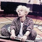 <b>러브</b> <b>미</b> 라잇 찬열