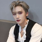 [펜타곤] <b>옌안</b>이 생일기념 짤털하자 드릉드릉