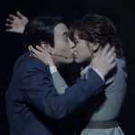 이게 <b>키스신</b> 맞냐..