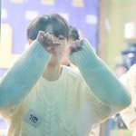 10시 심야아이돌 <b>몬엑</b> 기현 생방 홀로 진행