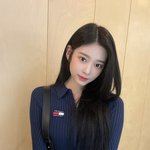 [댓글부탁해] <b>니트</b> 없는데 청치마 코디 어케하지