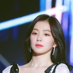 아 진짜 아이린은 <b>돌판</b>얼굴 레전드다 ㄹㅇ