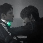 [더보이즈] 이주연은 <b>눈</b> 피해도 이재현은 끝까지 <b>눈</b>마주침