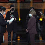 [이것좀봐줘] <b>한예리</b> 이정은 수상 시