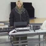 [방탄소년단] 근데 이 날 촬영장 추웠대…??