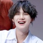 <b>RM</b>이랑 슈가 진짜 너무 잘생김