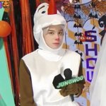 [이것좀봐줘] <b>정우</b> 오늘 약간 윈터랑 닮았다