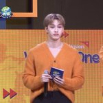 [스키즈] 아 <b>찬이</b> 점점 하얘지는거 귀엽다