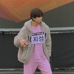 [NCT드림] 뒷북인가 지성이 엪씨엠엠 풀 <b>착용</b>했넼ㅋㅋㅋㅋ