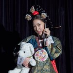<b>예리</b> 떴다..