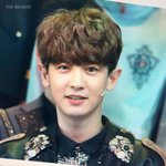 <b>박찬열</b> 군대에서도 존 나 잘생겼다