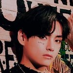 <b>뷔</b> 입피어싱 ㅠㅠㅠㅠㅠ