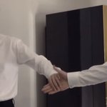 [방탄소년단] 구오즈 손 <b>차이</b>봐ㅠㅠㅠ