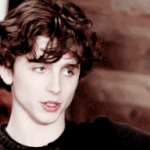 아이폰 누가 <b>기스</b> 안 난다고 했냐