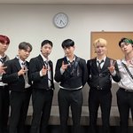 온앤오프 전원 <b>동반입대</b>한대