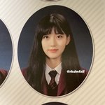 아이브 가을 <b>졸업</b>사진 뜸