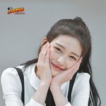 매력의 절반을 <b>차지</b>하는 女돌 미소