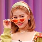 '<b>눈매</b>'에 보험 들어야 할 아이돌