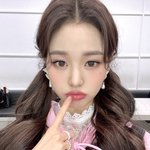 [모두드루와] 오늘자 장원영 <b>뮤뱅</b> 셀카
