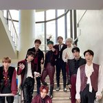 [NCT칠프] 저 구멍(?)에 들어가는게 <b>유행</b>인가