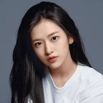 안유진 신<b>류진</b>이랑 비슷하네