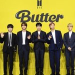 영국 오피셜 싱글차트서 <b>BTS</b> 13위·리사 54위