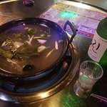 [댓글부탁해] 술집에서 일어난 일 어때보여