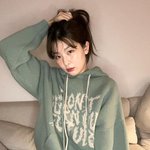 <b>슬기</b> 어제 인스타 사진 있잖아