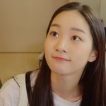[댓글부탁해] 얘드라 이 분 콧볼 큰 편임??