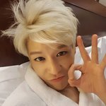 [모두드루와] 아이브 <b>이서</b> 졸업사진