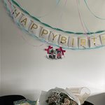 <b>둘째딸</b> 만 21살 생일