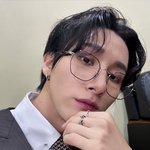 [모두드루와] 안경 쓴 창균이 사진 풀고 갈게