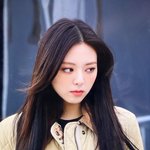 와 <b>신유</b>나 실물 미쳤네