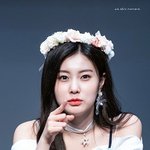<b>나비</b>도 잠시 들렀다 갈 미모 女돌