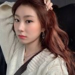 [모두드루와] 채령이랑 <b>노제</b> 닮은 것 같지 않아?