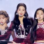 [모두드루와] 근데 장원영 이거 보는데 <b>약간</b>