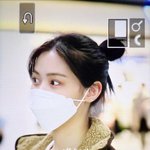 <b>이날</b> 류진이 낀 마스크 대형 아니지?