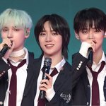 [TXT] <b>엠스테</b> 착장 교복이다