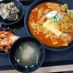 [댓글부탁해] 회사 구내<b>식당</b> 이 정도면 어떰