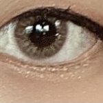 [댓글부탁해] 눈 사진 두개 <b>동일</b>인물같음?